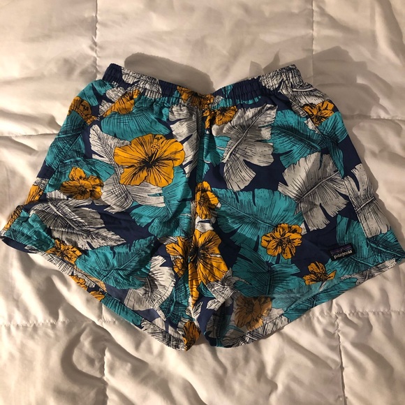 Patagonia Pants - W’s Patagonia Baggies 5”